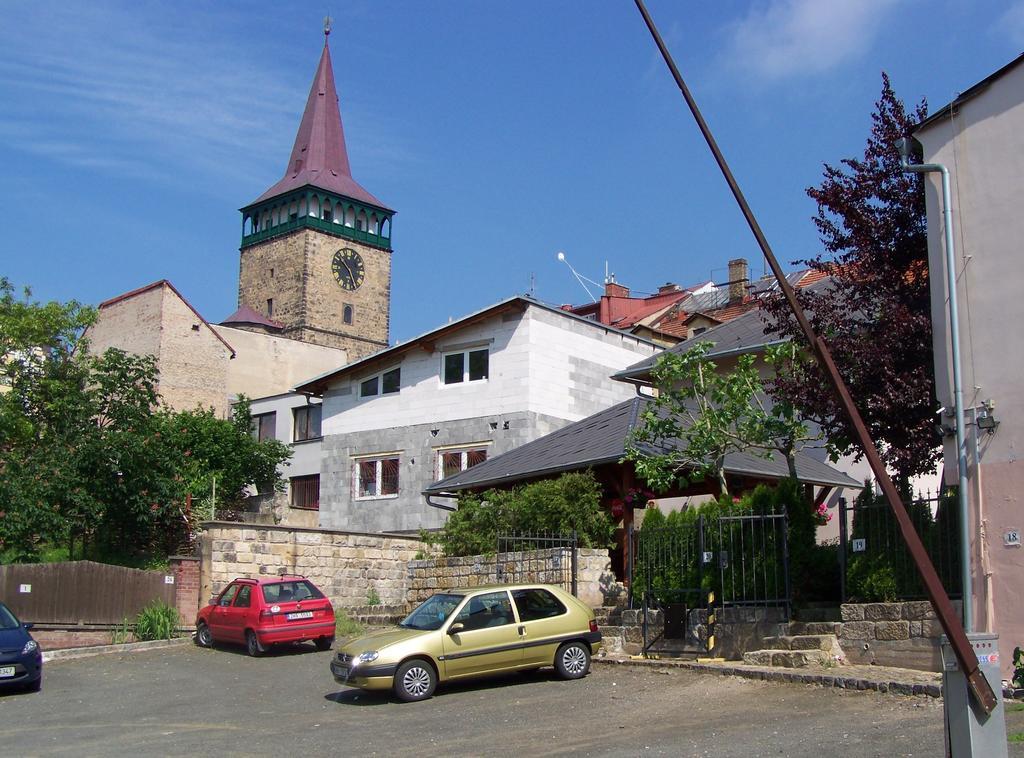 Hotel Pariz Jičín Esterno foto